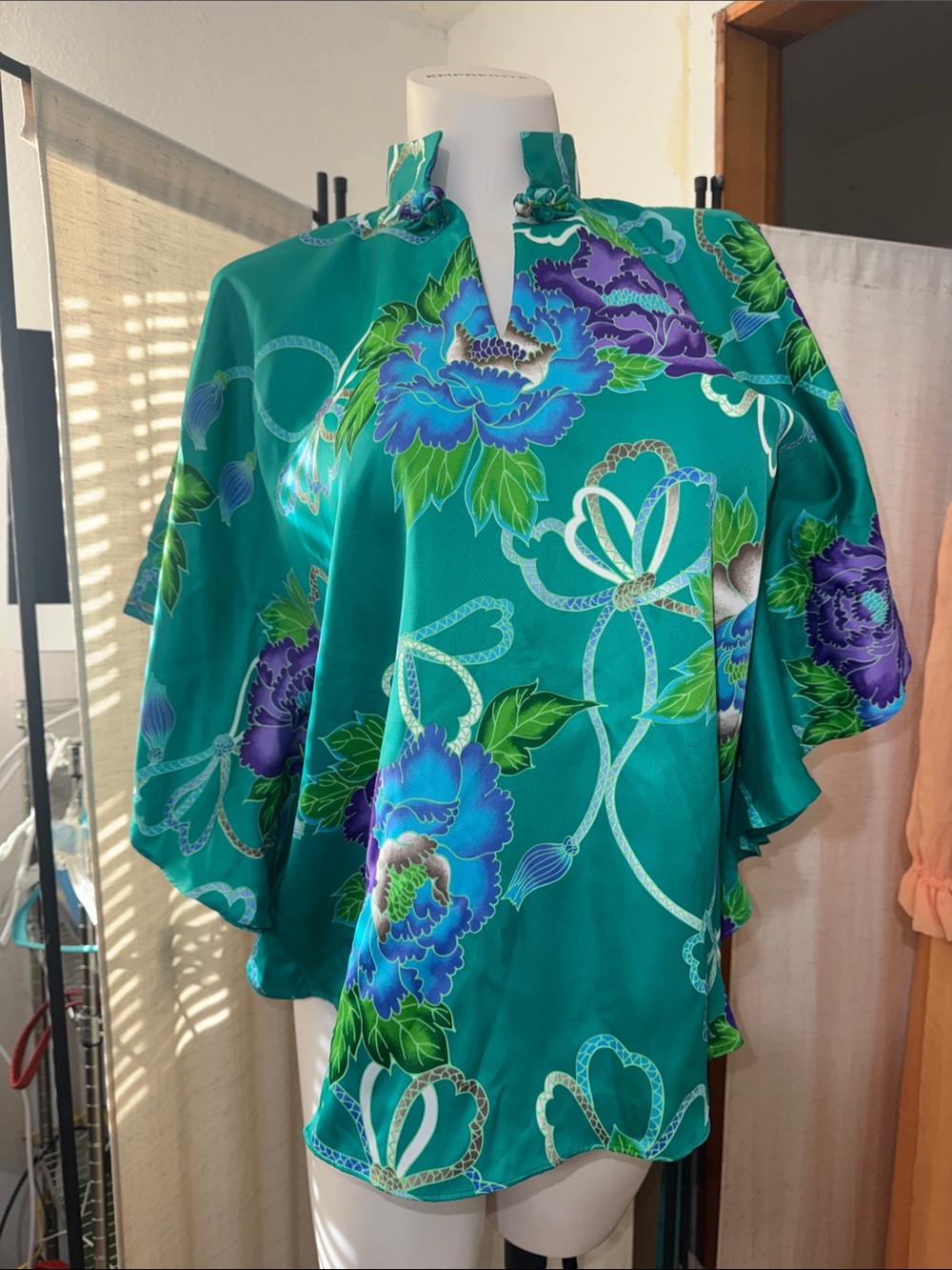 NOS Vintage Hawaiian Caftan Top USA Made Pomare Silky Green with Purple